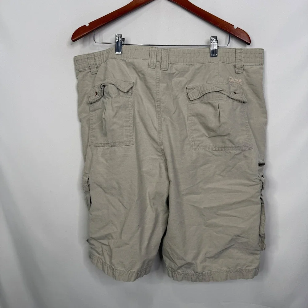 Columbia Men 40 Khaki Tan Cotton Cargo Shorts XM4592 Outdoor Hiking Utility